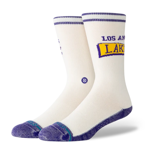 LAKERS VICTORY CREW