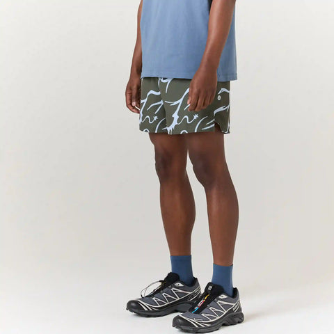 COMPLEX HYBRID SHORT 5 IN