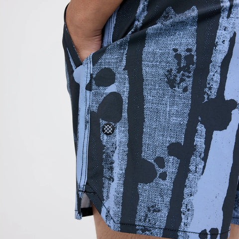 COMPLEX HYBRID SHORT 5 IN