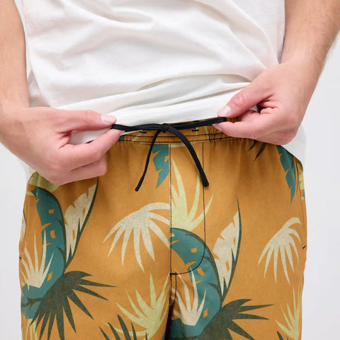 COMPLEX HYBRID SHORT 7 IN