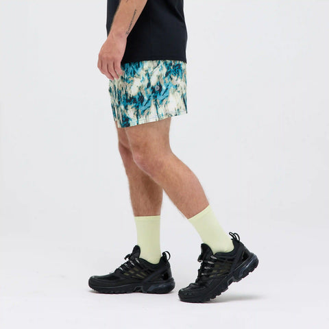 STRIKE SHORT